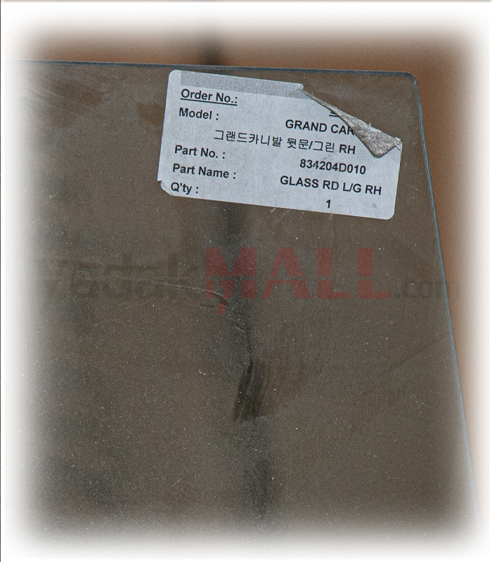 شیشه در عقب راست کارنیوال